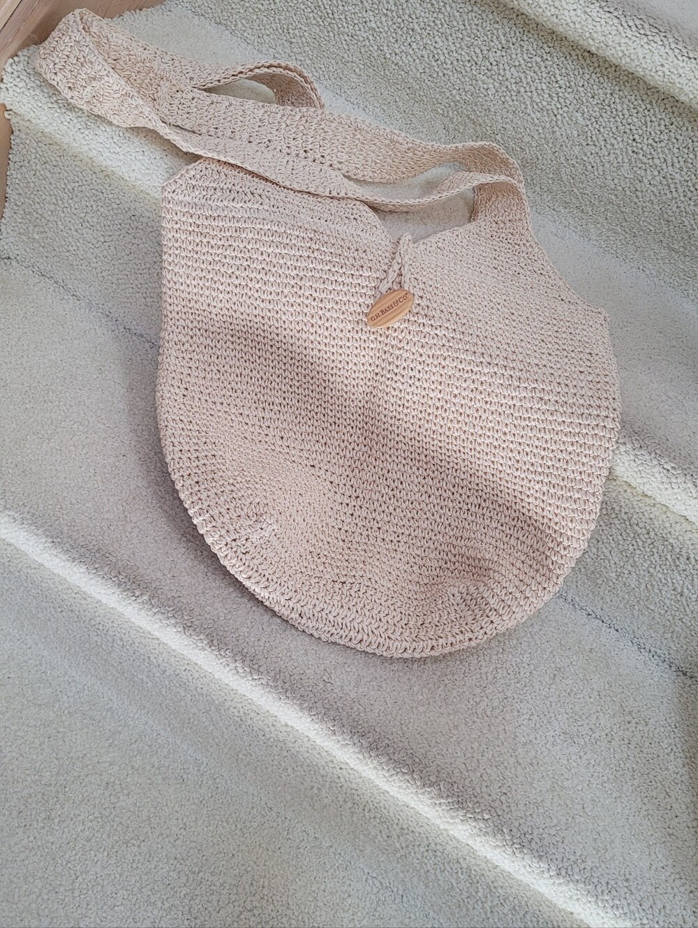 Bass Woven Cream Shoulder Bag - Brand: Bass - Picture 3 of 8